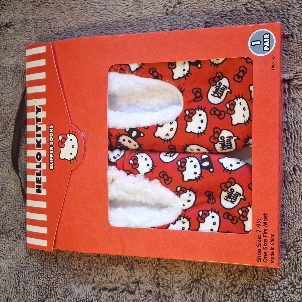 Hello KIitty Bundle - Picture 2 of 5
